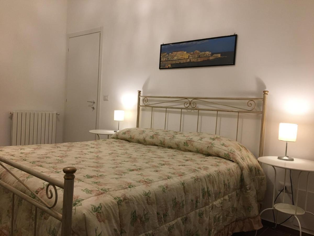 Ferienwohnung A Casa Di Clara Syrakus Exterior foto